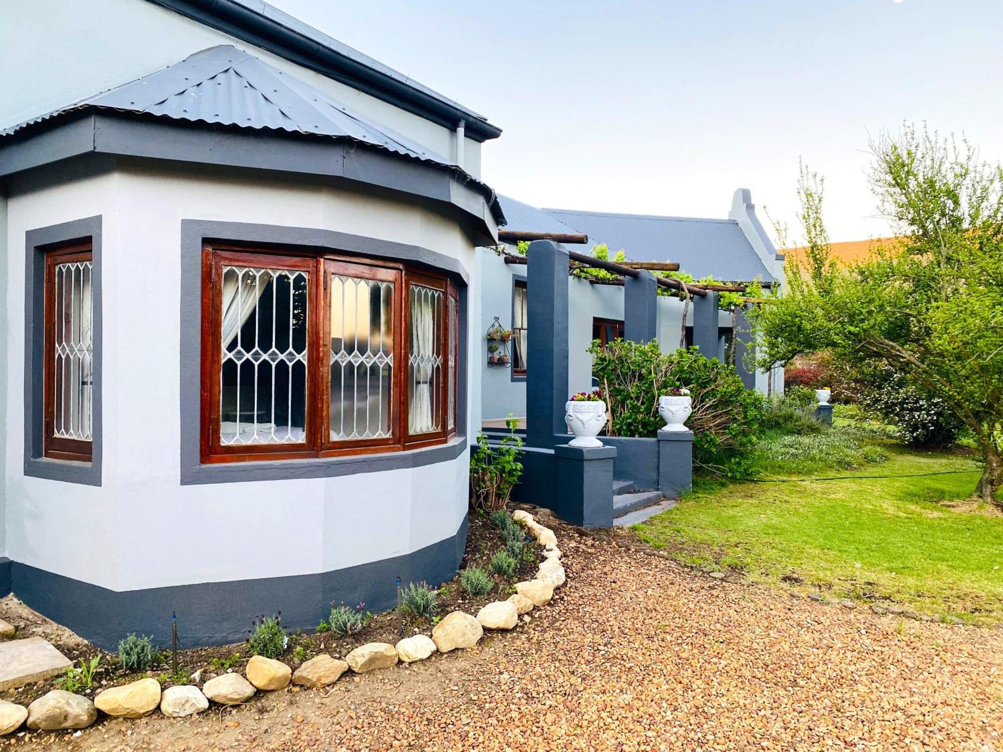 Oaksrest Vineyards Guest Farm Otel Ladismith Dış mekan fotoğraf